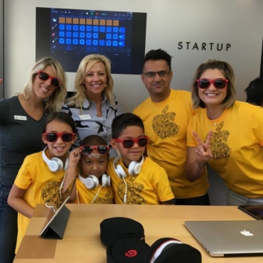 CareBOX Team at Apple Store