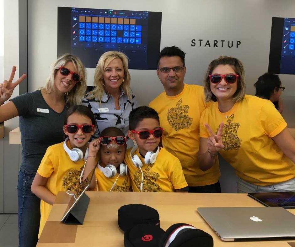 CareBOX Team at Apple Store